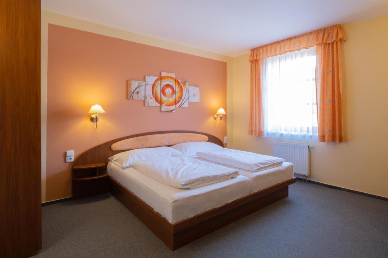 Hotel Mohelnice Kültér fotó